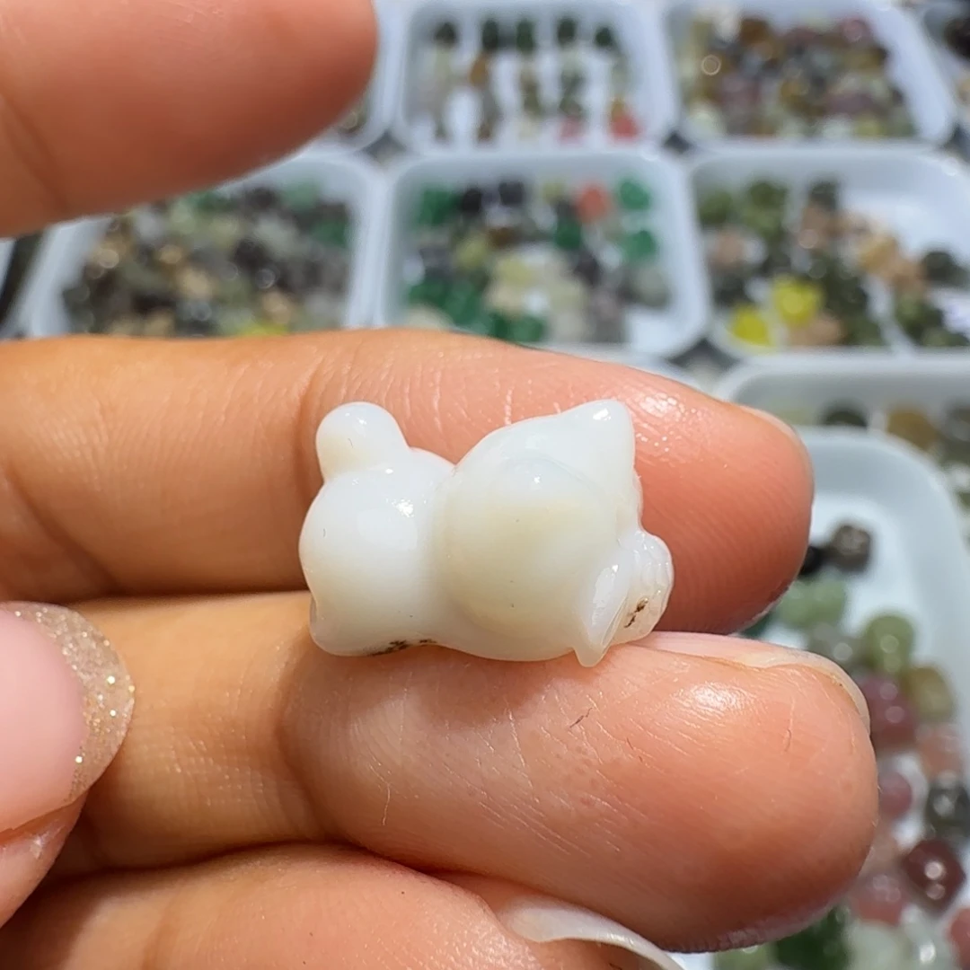 和田玉未镶嵌珠宝奇石