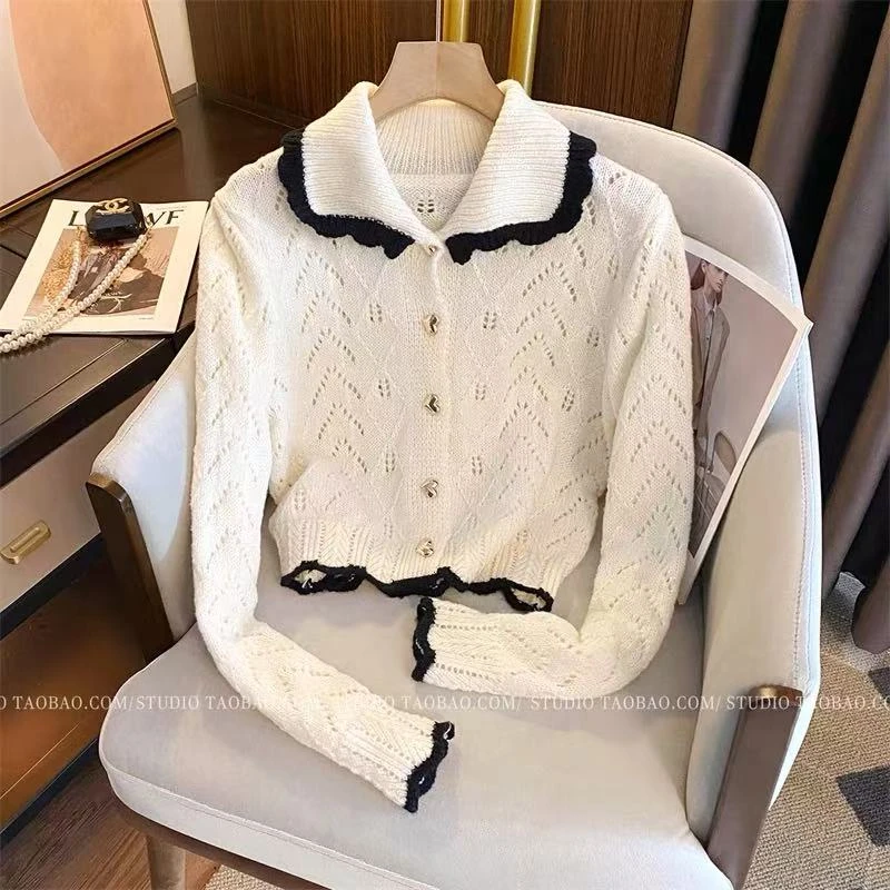 190 杏色花边领毛衣