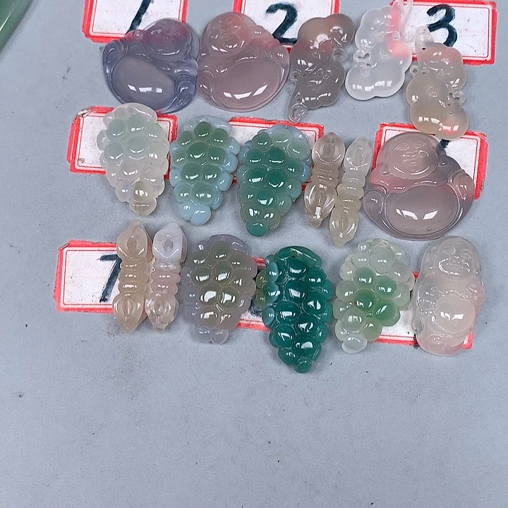 玛瑙/玉髓颈饰未镶嵌希**好