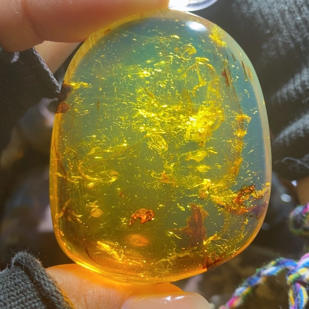 裸石琥珀未镶嵌珀
