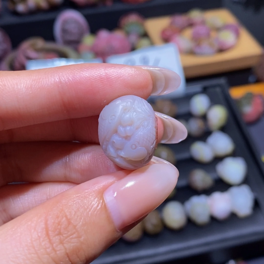 【闪购商品】玛瑙/玉髓手串未镶嵌罗*群盐源玛瑙