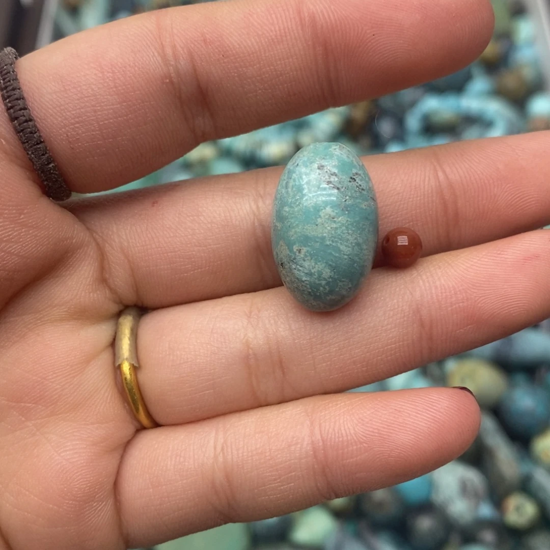 南红玛瑙未镶嵌珠宝奇石