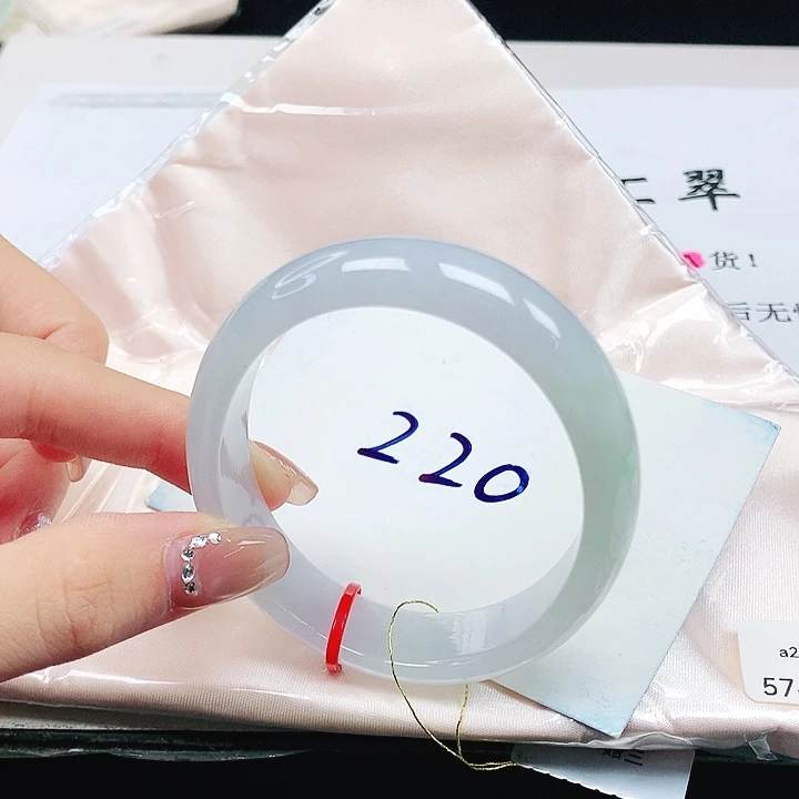 翡翠手镯（贵妃镯）未镶嵌缅甸天然a货手镯57