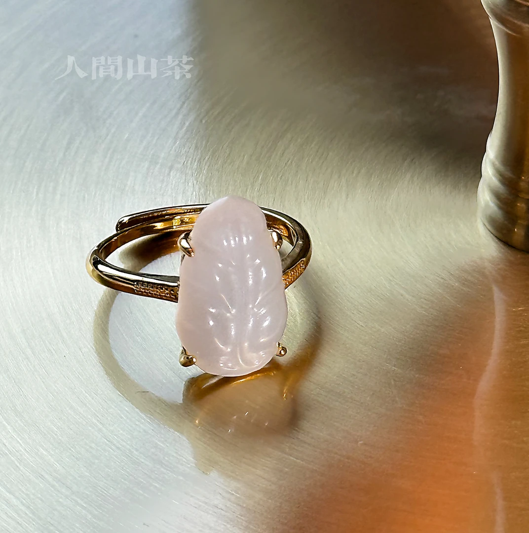 人间山茶 H1-2438 和田玉戒指