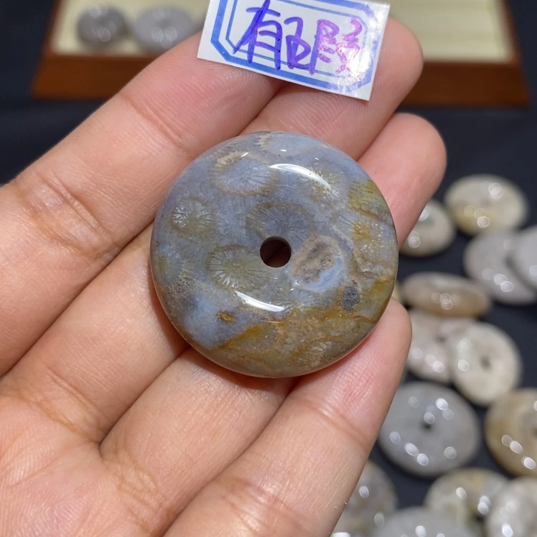 【闪购商品】未镶嵌珊瑚玉硅化玉
