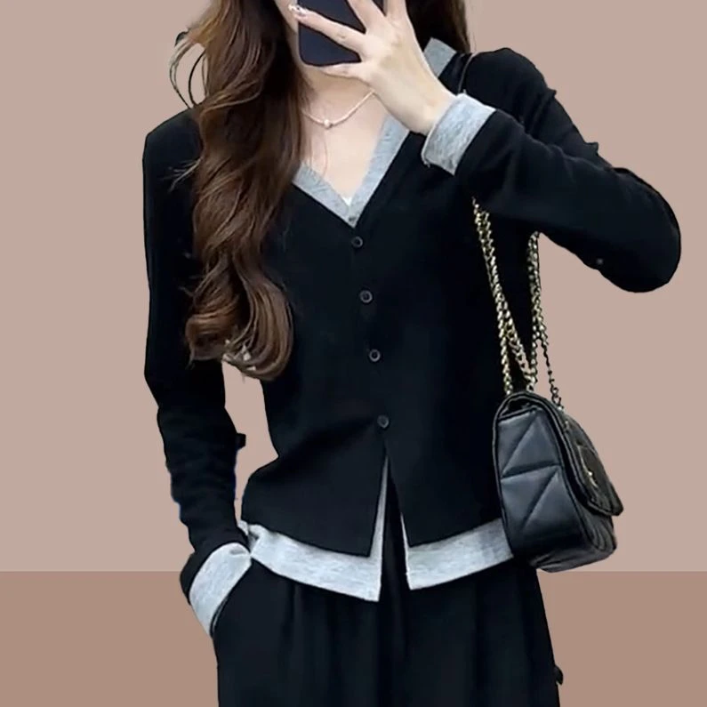 假两件拼接长袖针织衫女士2026春秋新款小个子修身显瘦打底衫上衣