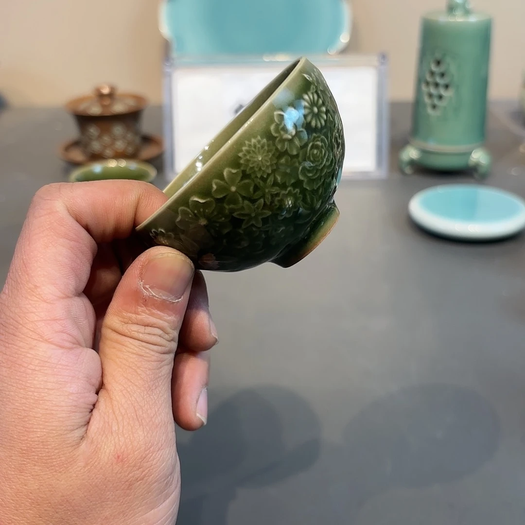 瓷片龙泉青瓷福利青瓷