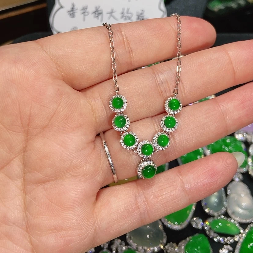【闪购商品】翡翠颈饰未镶嵌天然翡翠