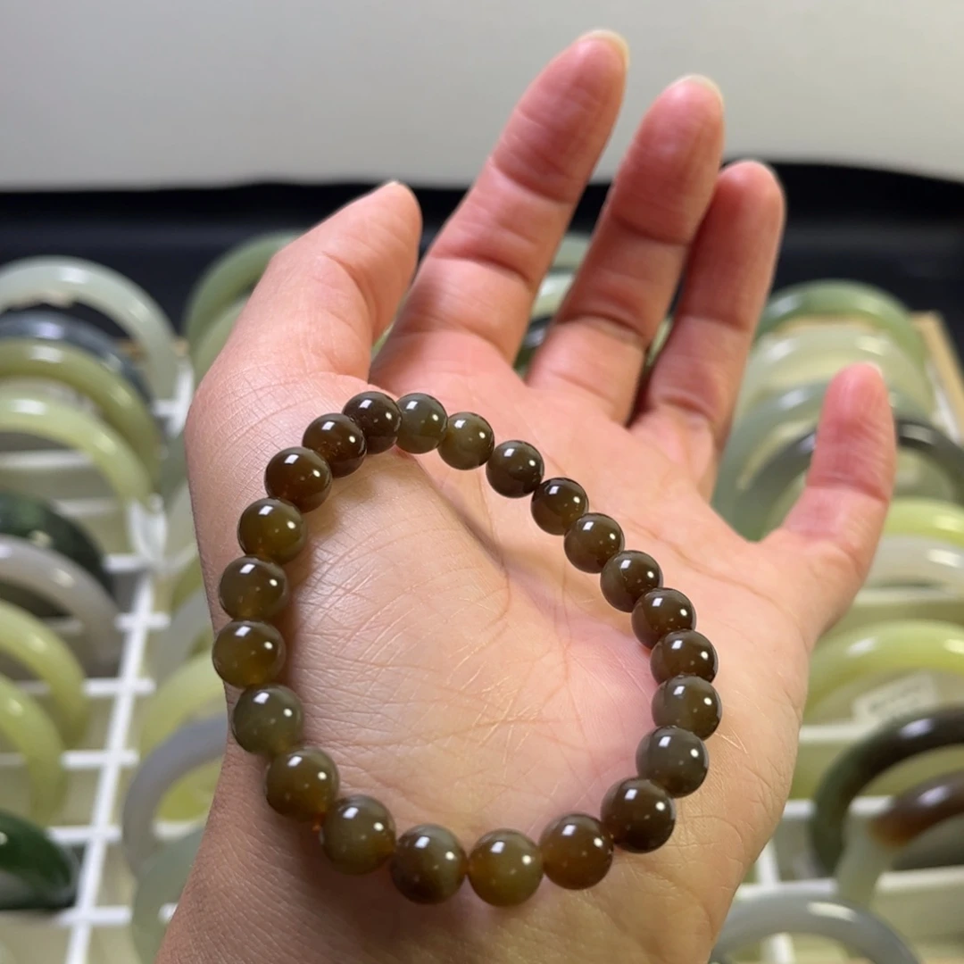 和田玉（糖玉）未镶嵌手链