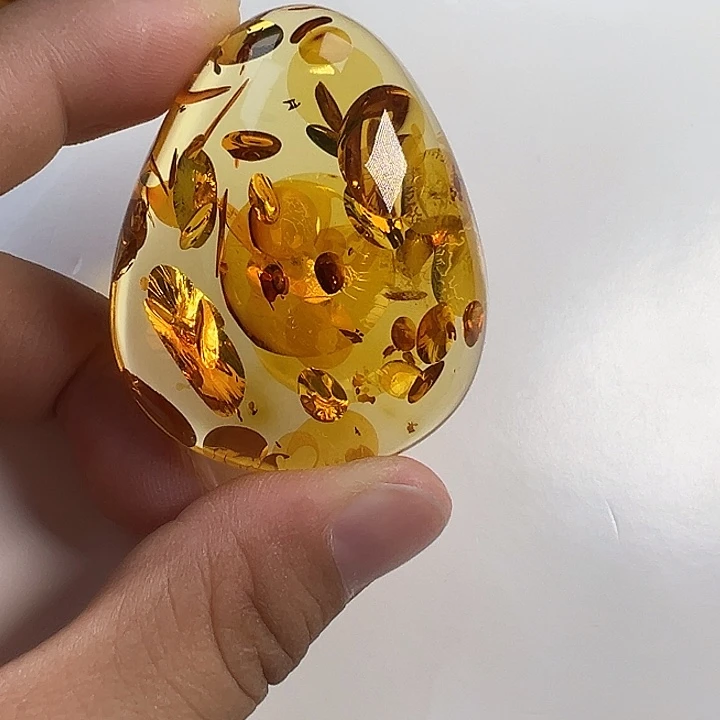 琥珀（花珀）颈饰未镶嵌