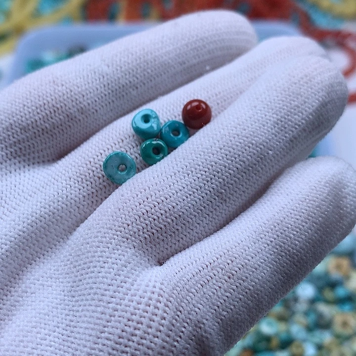 南红玛瑙未镶嵌珠宝奇石