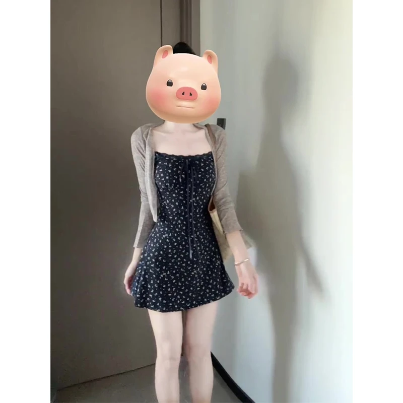 2025夏季新款女法式气质修身短款百搭开衫收腰显瘦碎花吊带连衣裙