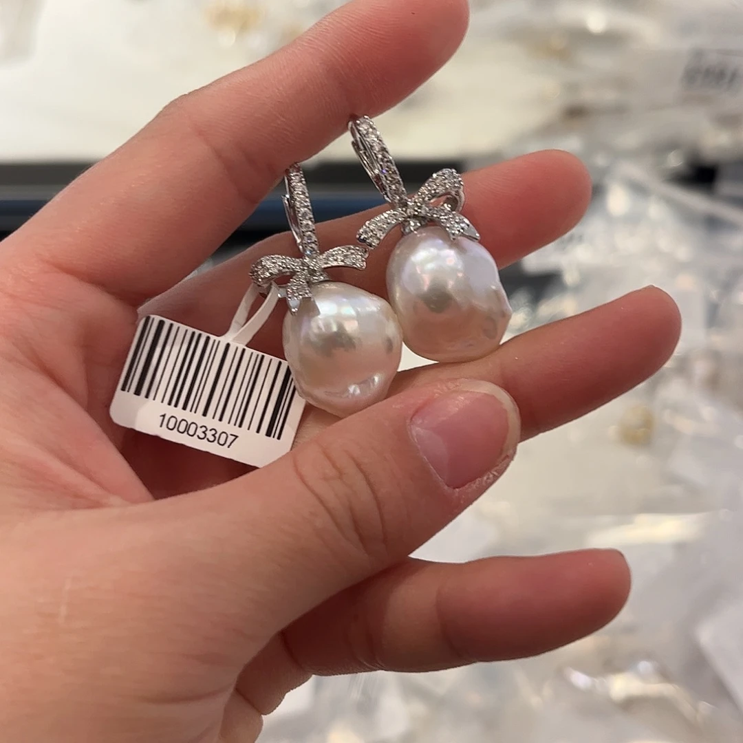 淡水珍珠耳饰合金