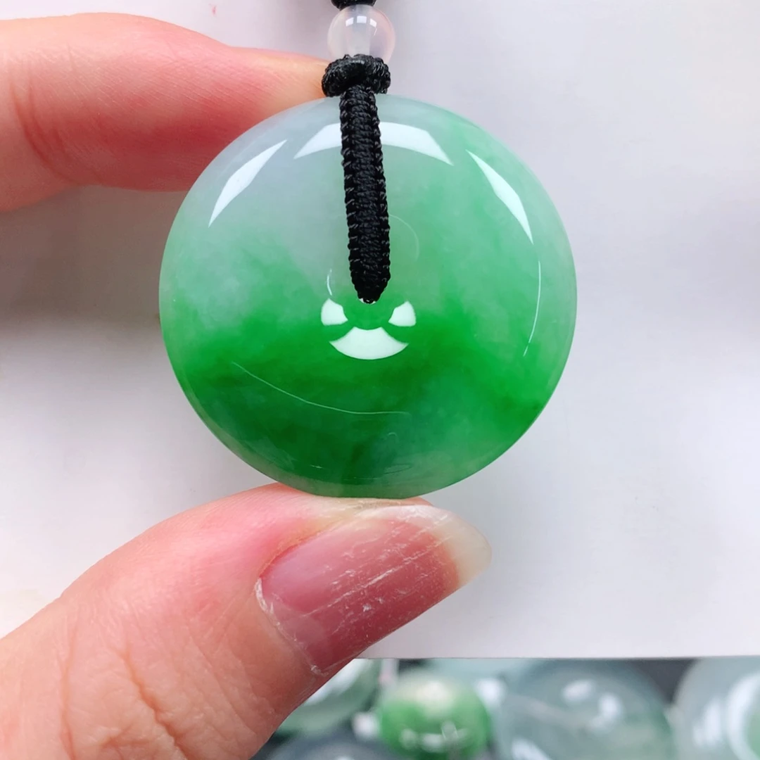 颈饰未镶嵌翡翠天然翡翠