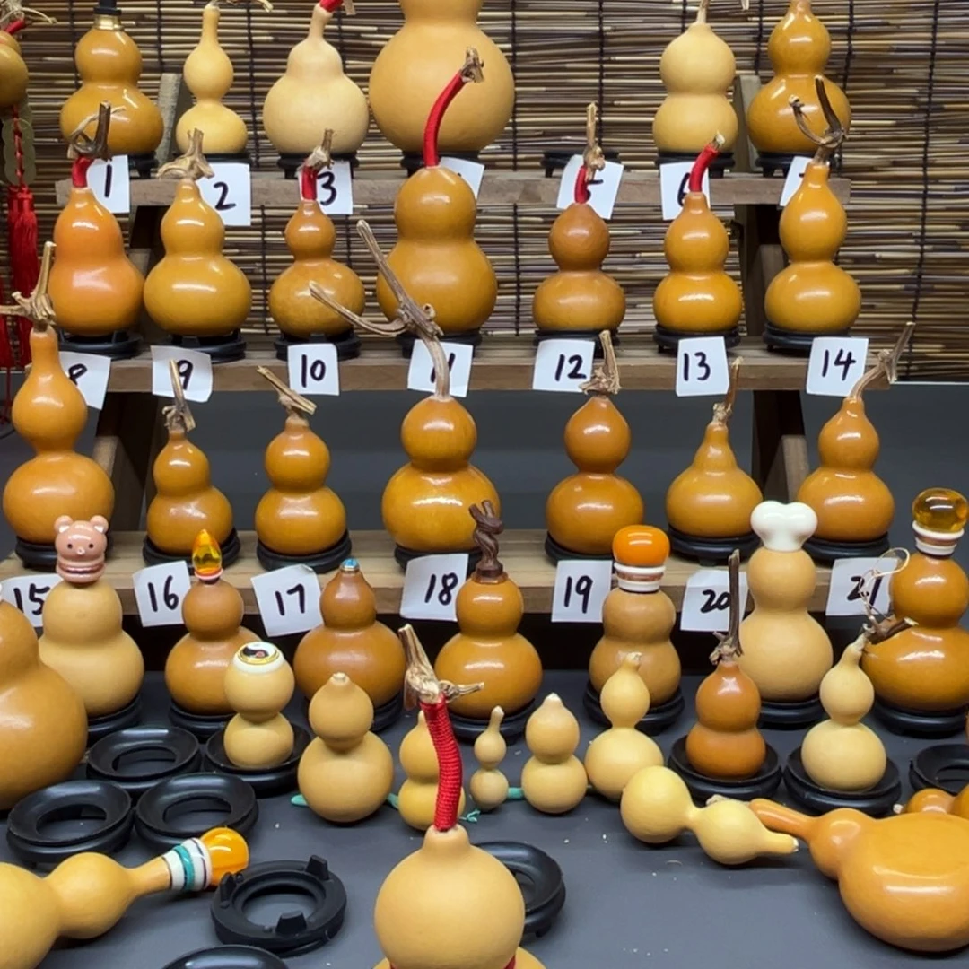 M***t葫芦等多种颜色可供选