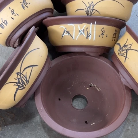 紫砂花盆100-7。         27-11