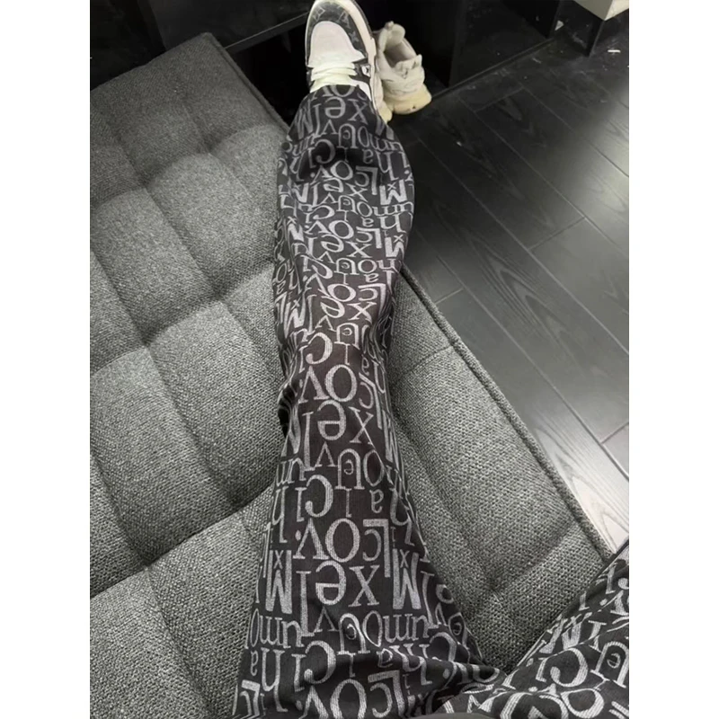 美式复古黑色字母满印卫裤男款秋季穿搭直筒显瘦显腿长休闲裤子潮