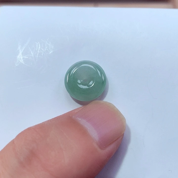 翡翠未镶嵌颈饰吊坠