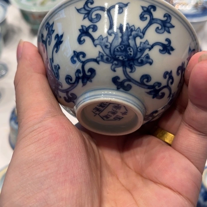 景德镇陶瓷杯子的