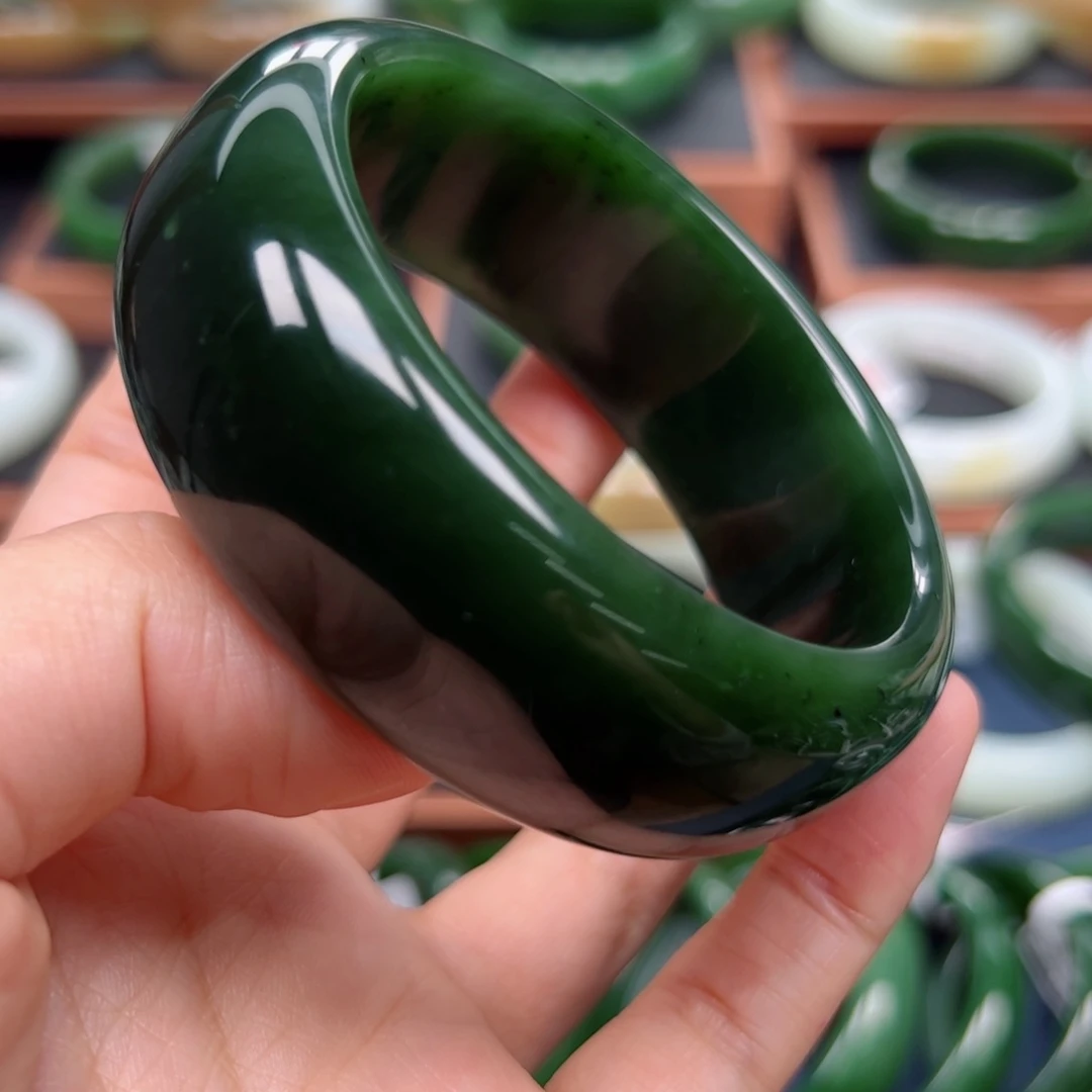未镶嵌手镯和田玉（碧玉）5859
