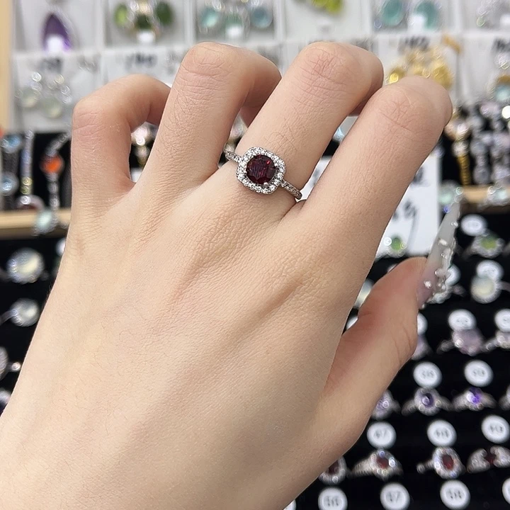 戒指银S925镶嵌石榴石