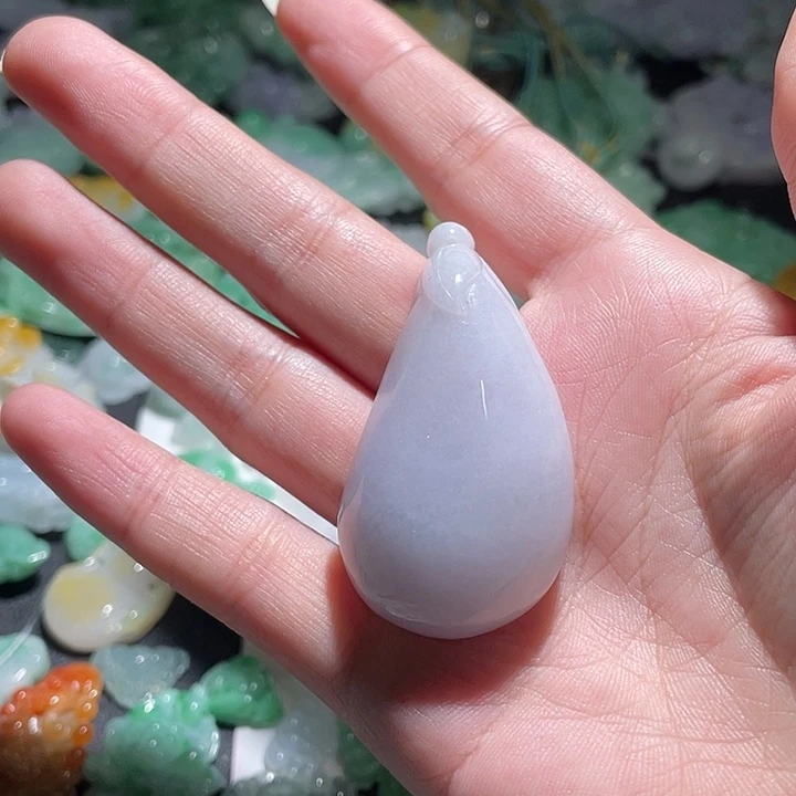 颈饰未镶嵌翡翠天
