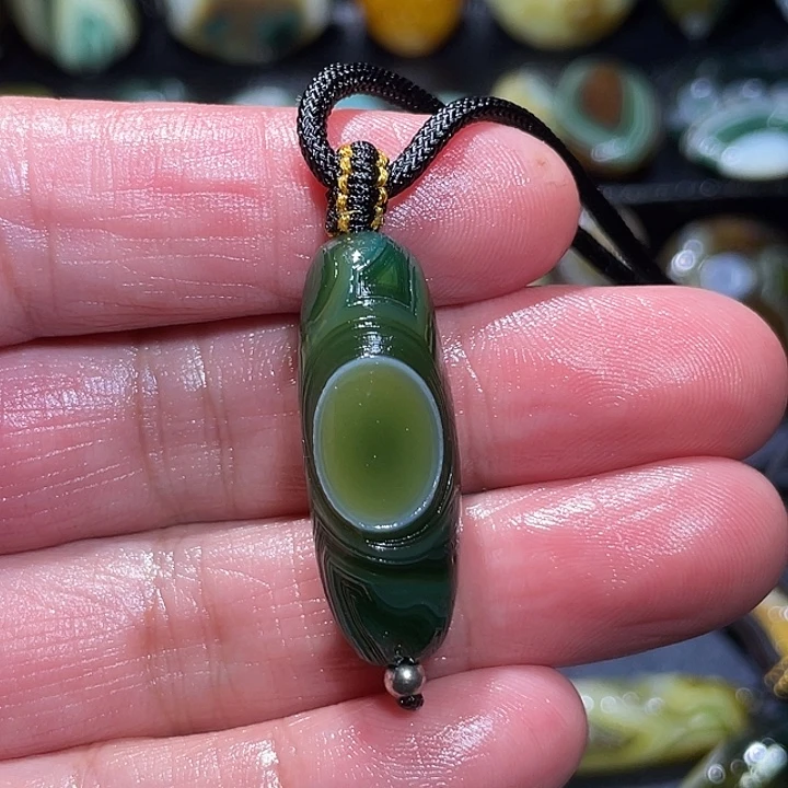 未镶嵌玛瑙/玉髓珠宝奇石