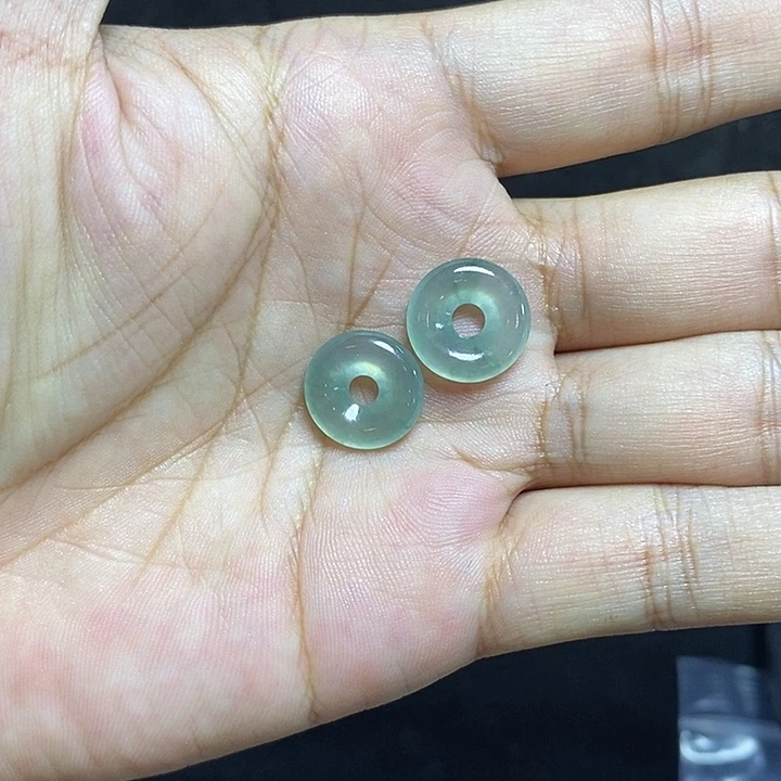 未镶嵌定制翡翠翡翠耳线