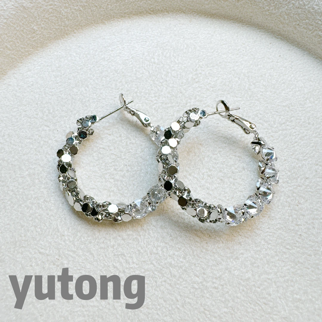 铜合金锆石耳饰 【雨桐轻奢饰品】设计款耳环YT03058