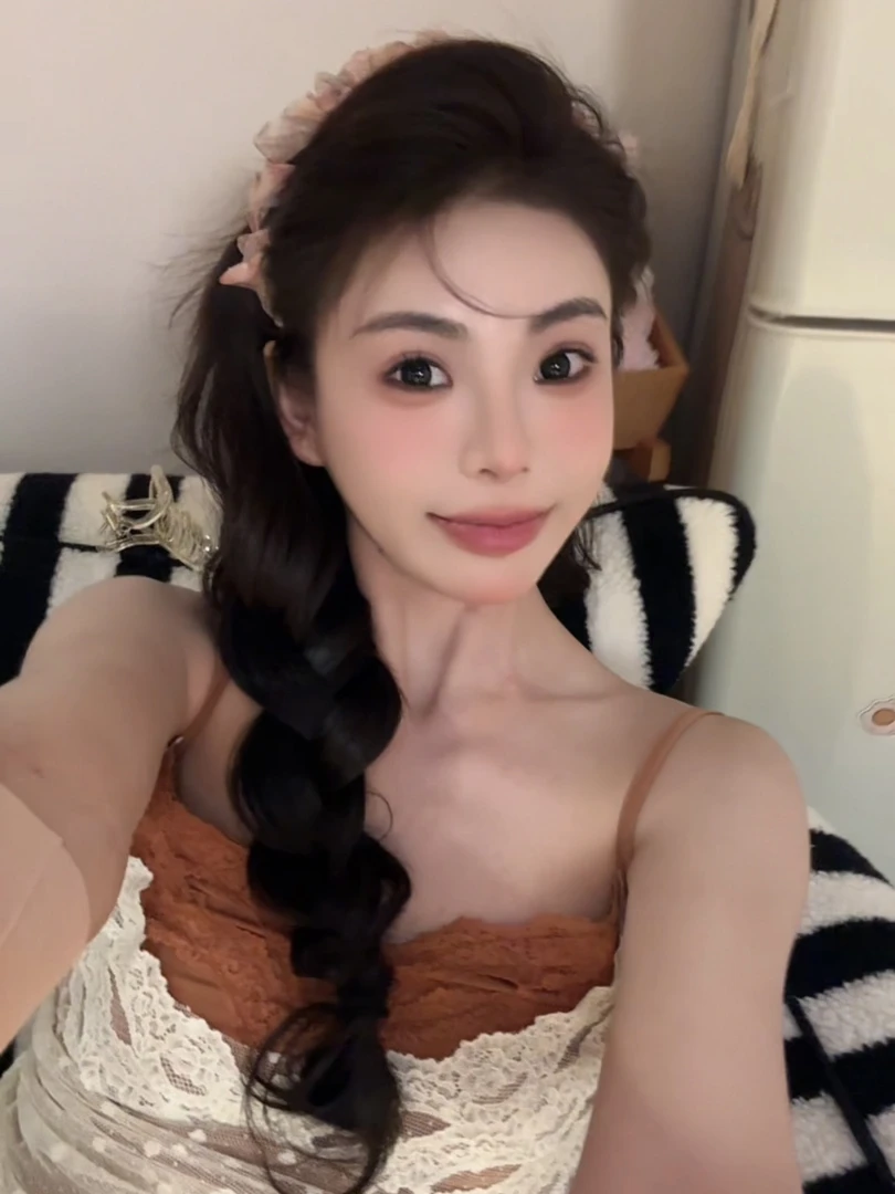 炫彩渐变超仙褶皱网纱波浪发箍女2025新款夏季带齿防滑高颅顶头箍