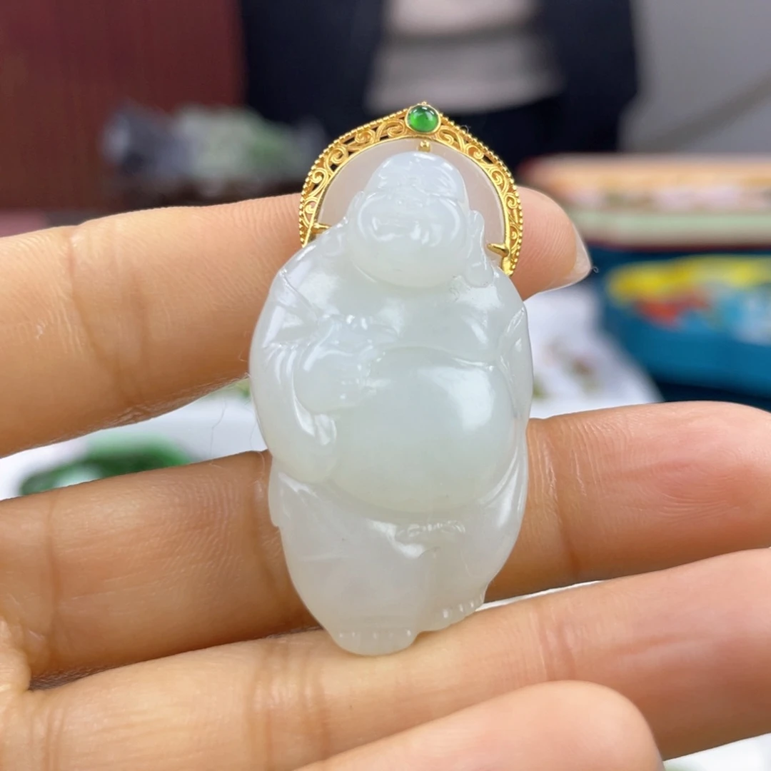 和田玉颈饰18K金镶嵌