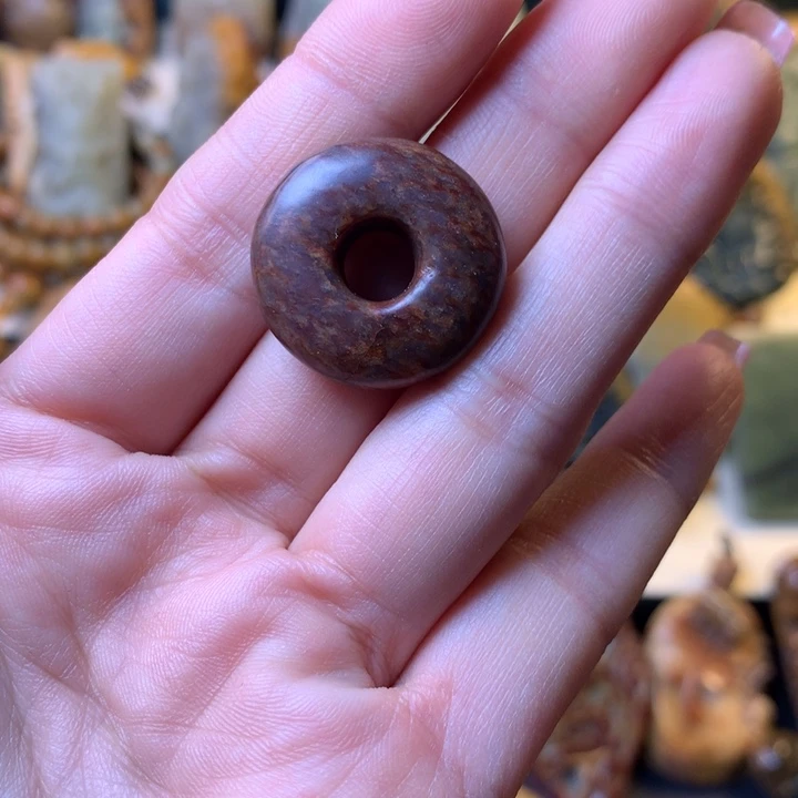 岫岩河磨玉（透闪石质玉）手链未镶嵌