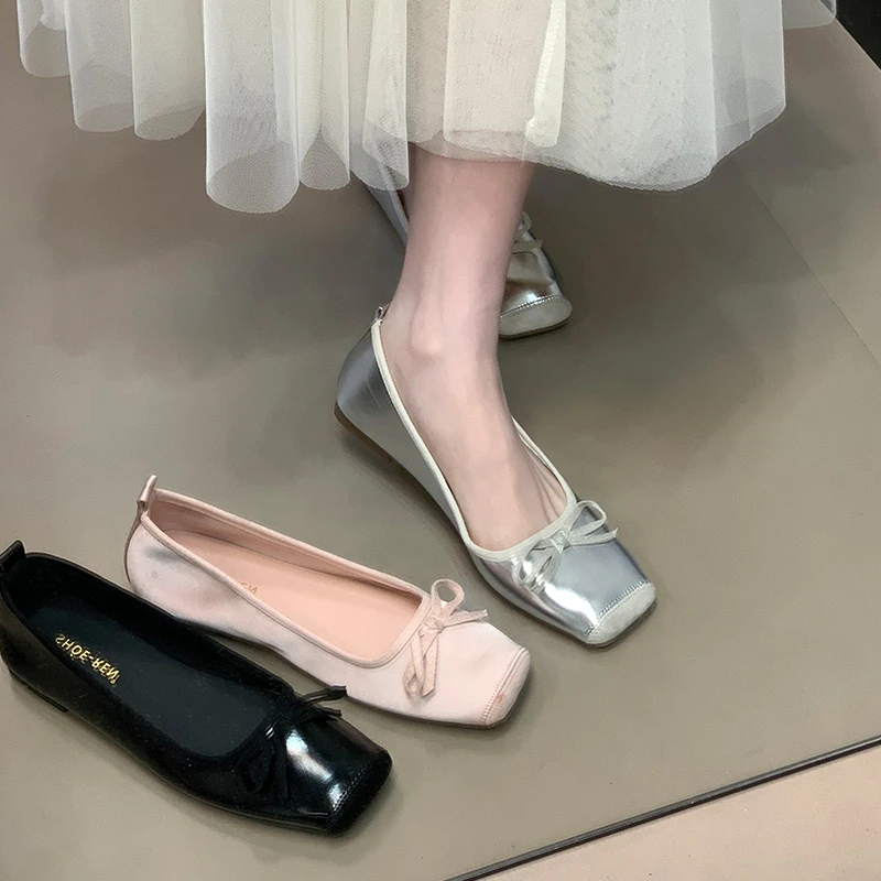 法式仙女风单鞋一脚蹬温柔晚风奶奶鞋2025年新款女低跟简约瓢鞋