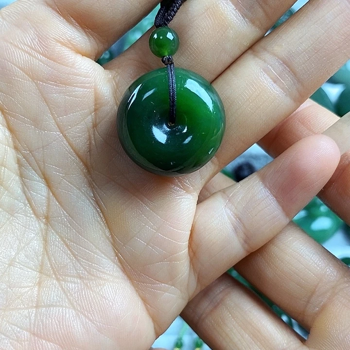 吊坠(不含链)未镶嵌和田玉（碧玉）