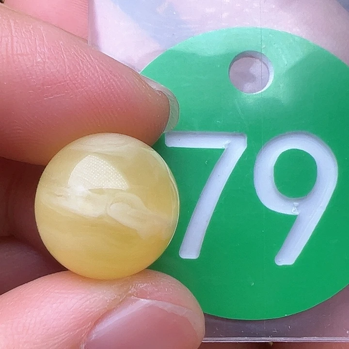 蜜蜡裸石未镶嵌14m m