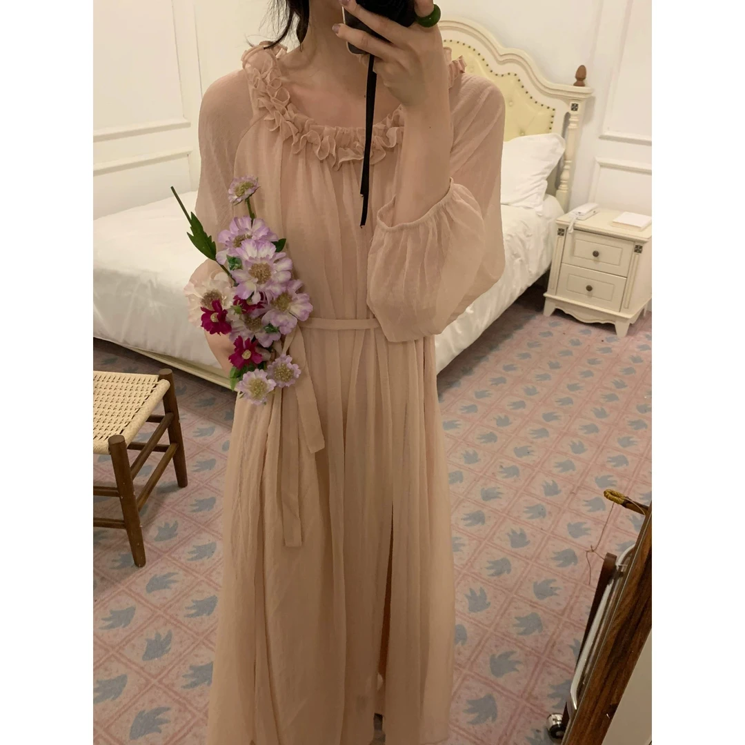 法式温柔风花边圆领长袖荷叶边女春夏季新款设计感慵懒宽松绝美