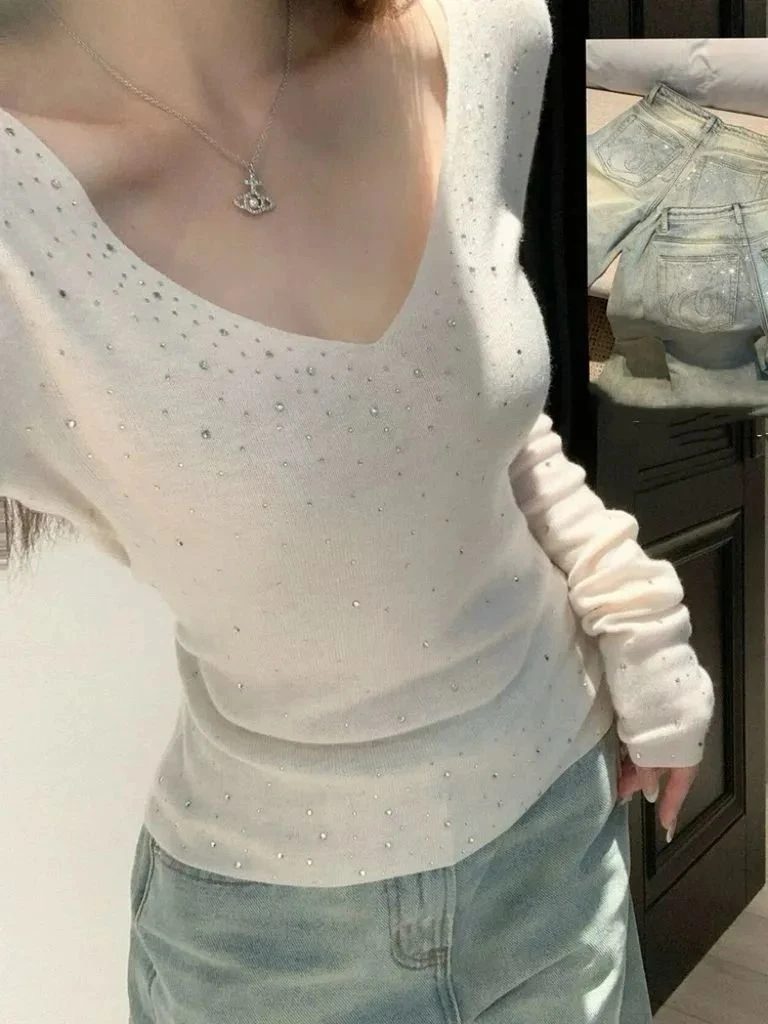 巨好看的重工烫钻针织打底衫女内搭秋冬加厚软糯纯欲韩系V领上衣