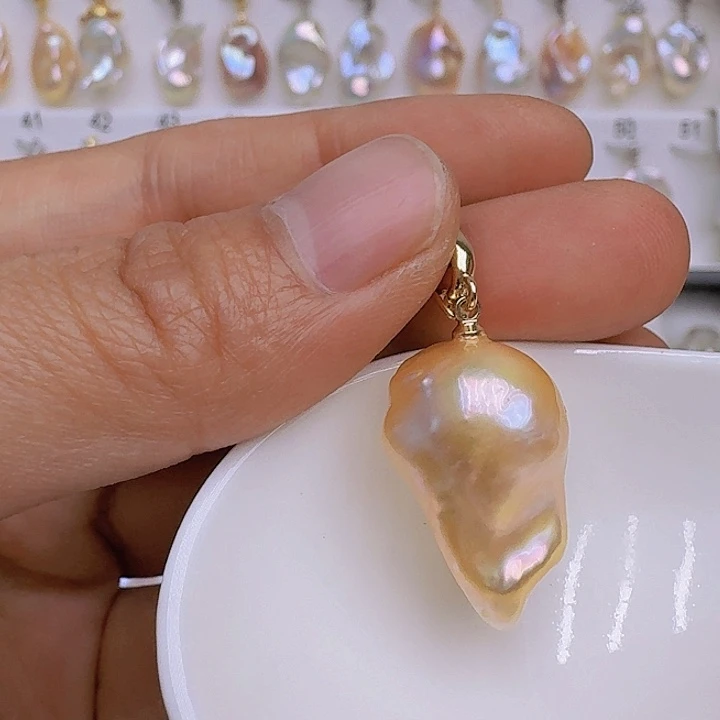 未镶嵌淡水珍珠颈饰