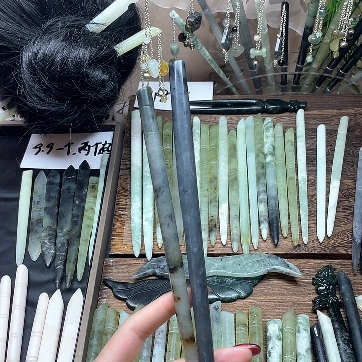 蛇纹石玉发饰合金