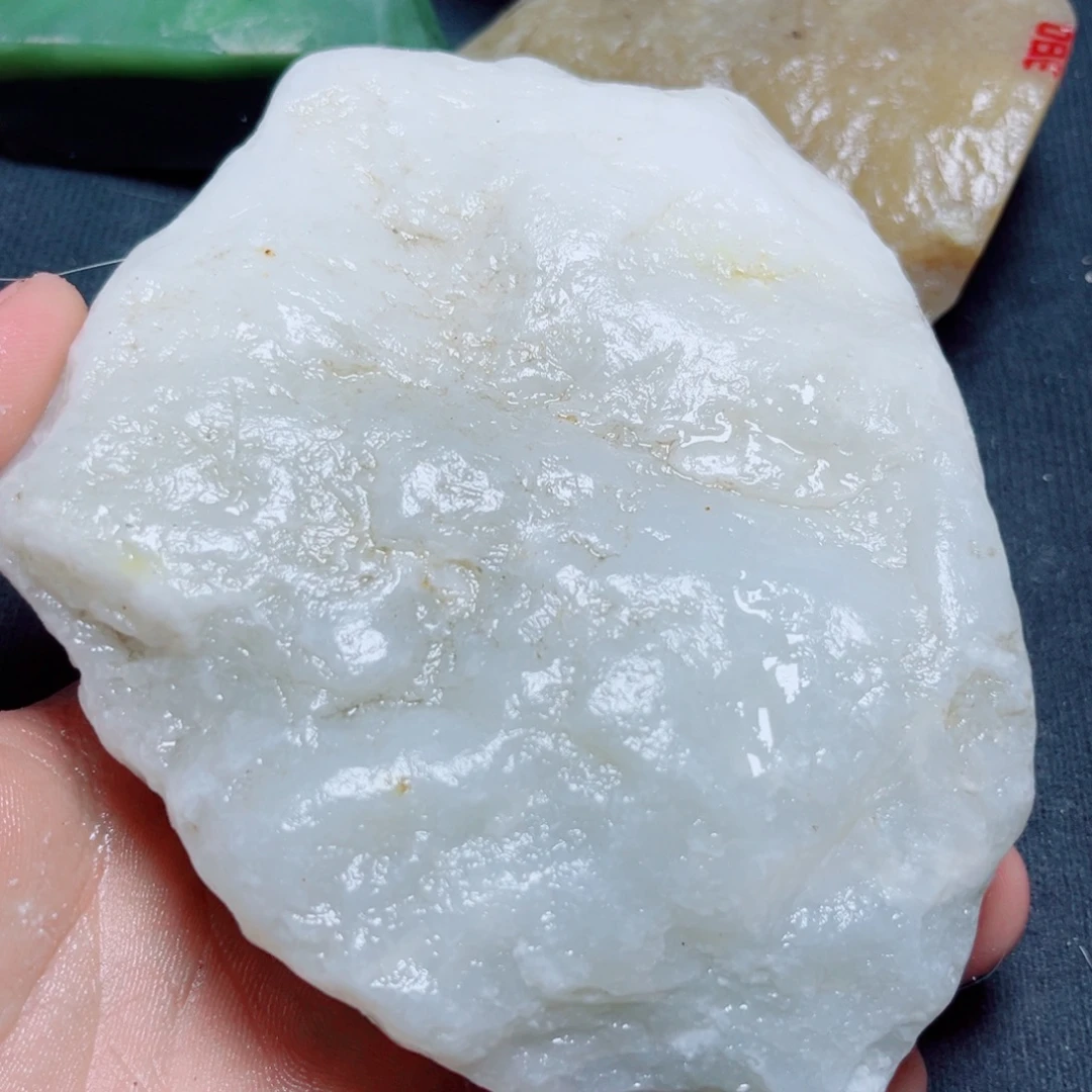 未镶嵌和田玉珠宝奇石
