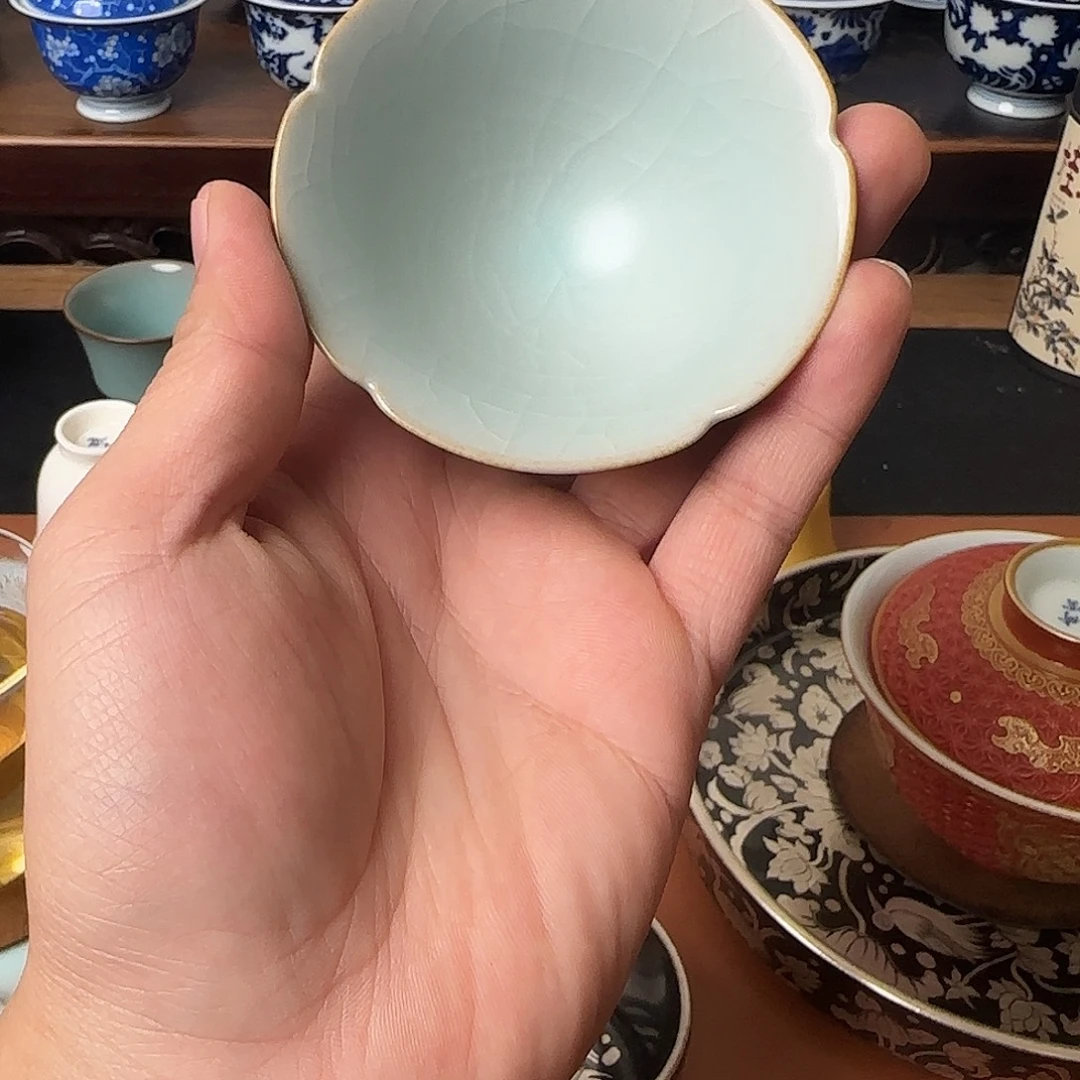 陶晓芳窑早期汝窑斗笠杯