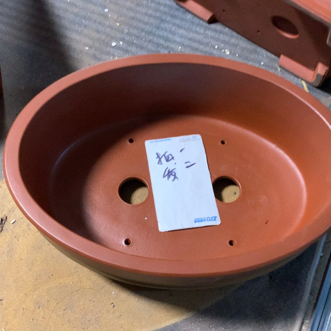 宜兴紫砂花盆一对