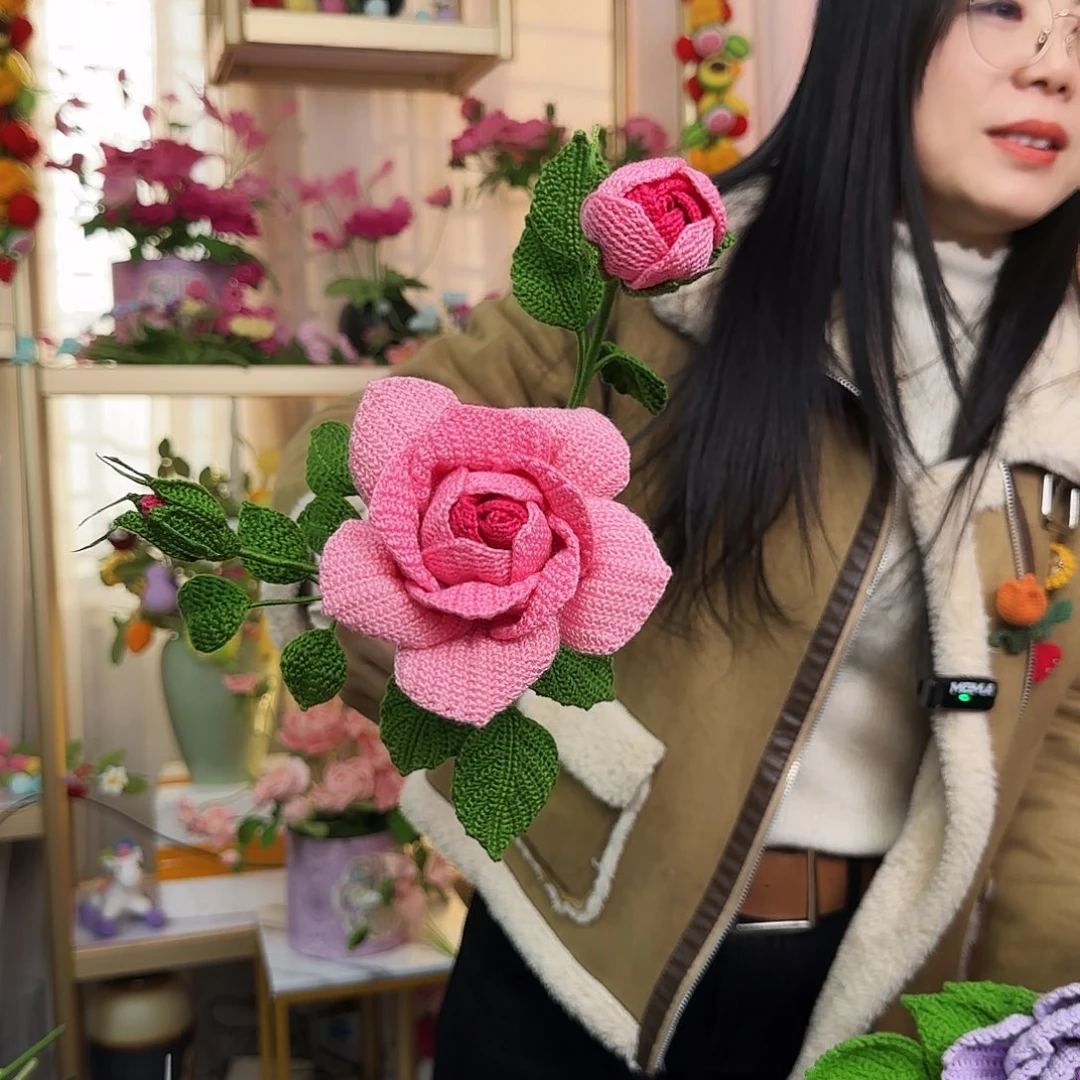 手工钩织设计花束