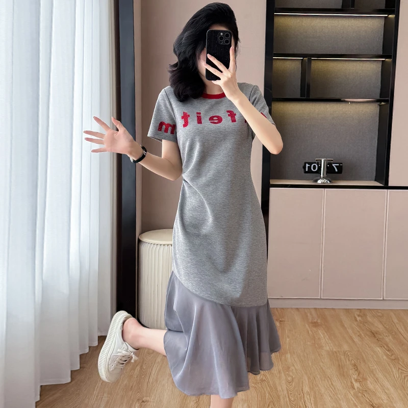 大码洋气减龄收腰显瘦字母烫钻连衣裙女夏季新品休闲中长款T恤裙