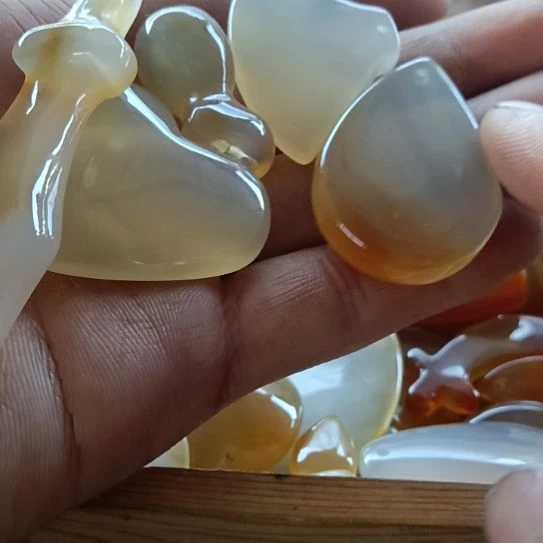 玛瑙/玉髓逊克玛瑙随型未镶嵌
