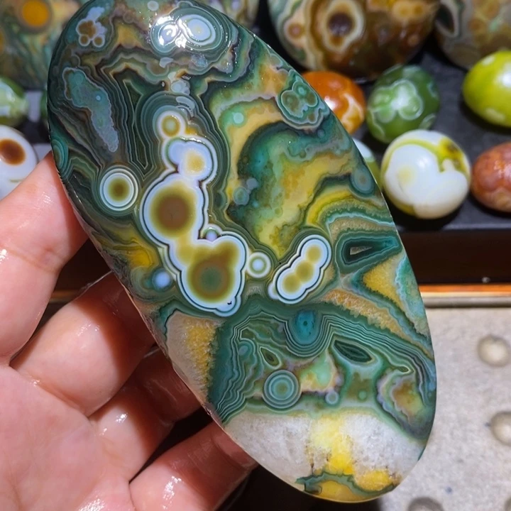 未镶嵌玛瑙/玉髓珠宝半成品18