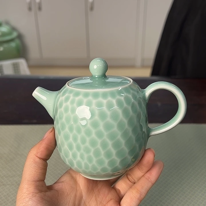 龙泉云间青瓷小米茶器