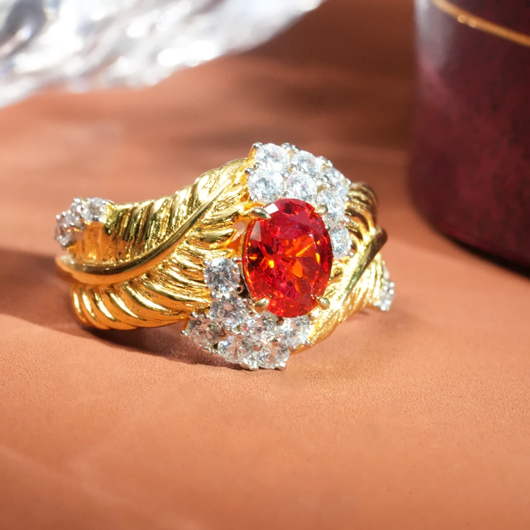 925银合成锆石戒指 镀K金层S925银镶钻【LUMA】叶子指红色079