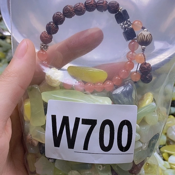 未镶嵌蛇纹石玉鱼缸石