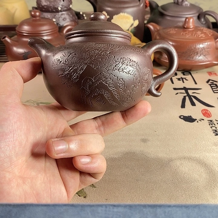 茶壶紫砂紫砂的微瑕